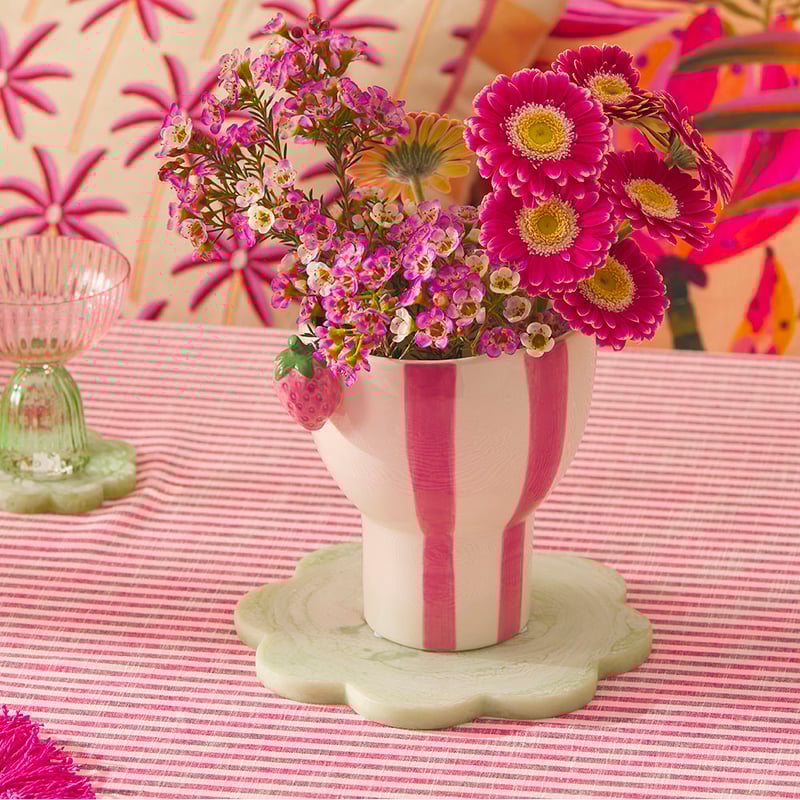 Calypso Matte Green Scalloped Resin Board