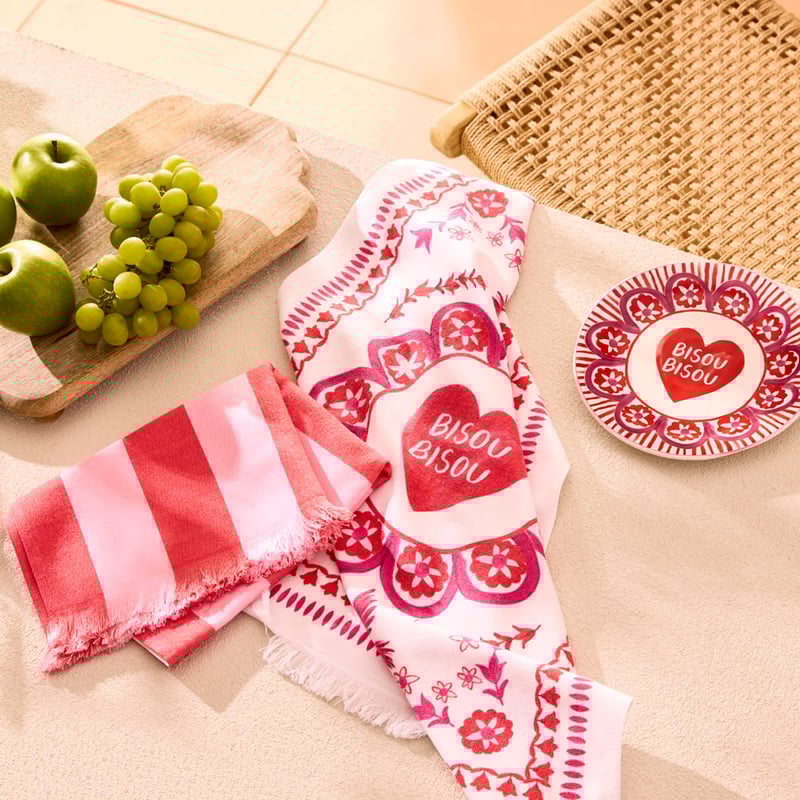 C'est La Vie Bisou Bisou Tea Towel Pack of 2