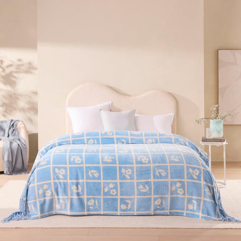 Supersoft Blue Floral Check Blanket