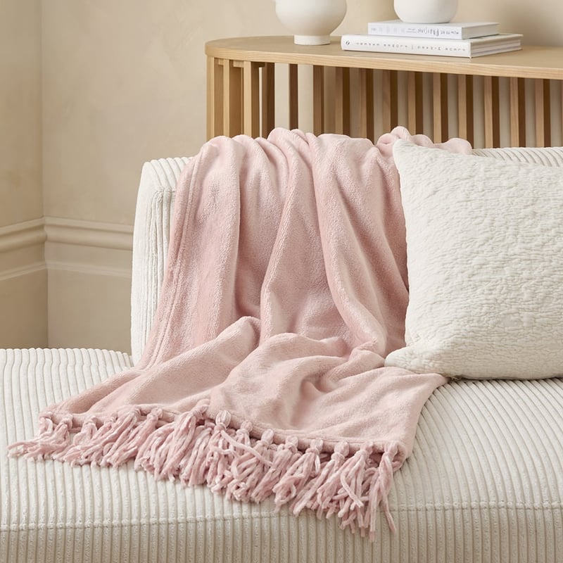 Aspen Dusky Rose Fleece Tassel Throw