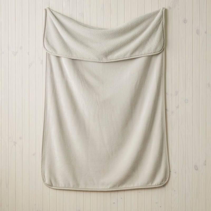 Sherpa Sand Throw