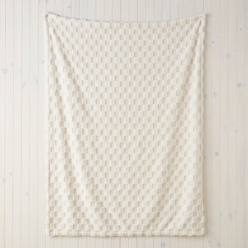 Estonia Natural Check Throw