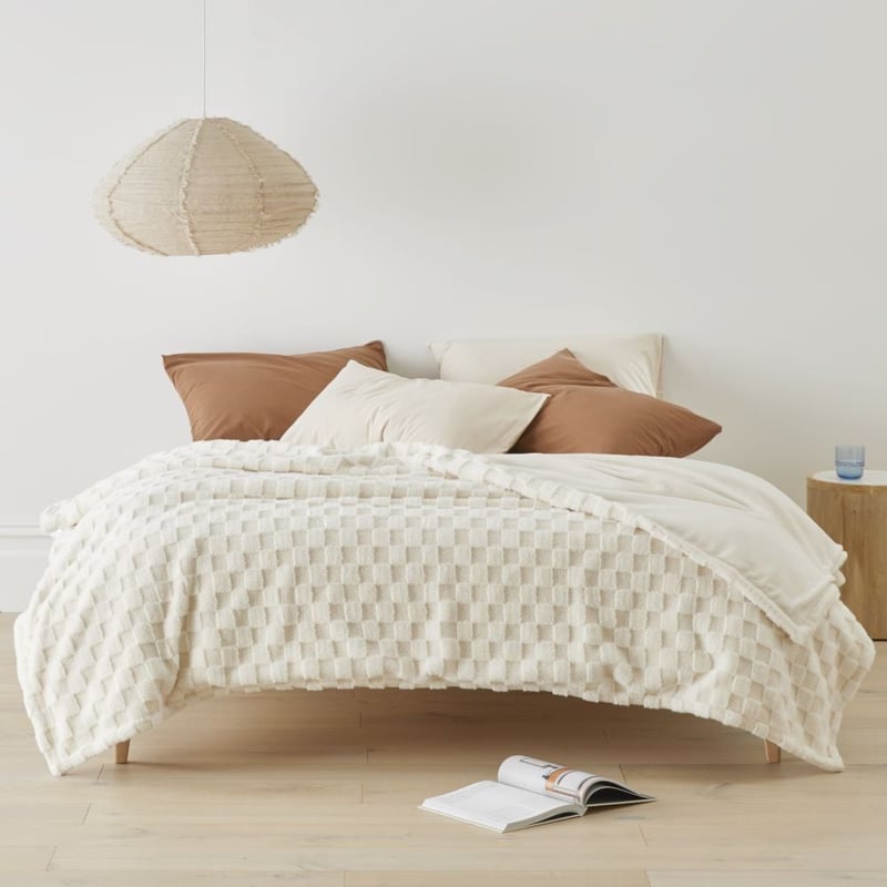 Estonia Natural Check Blanket