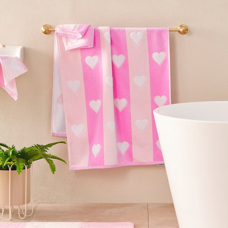 Sweet Hearts Pink Towel Range