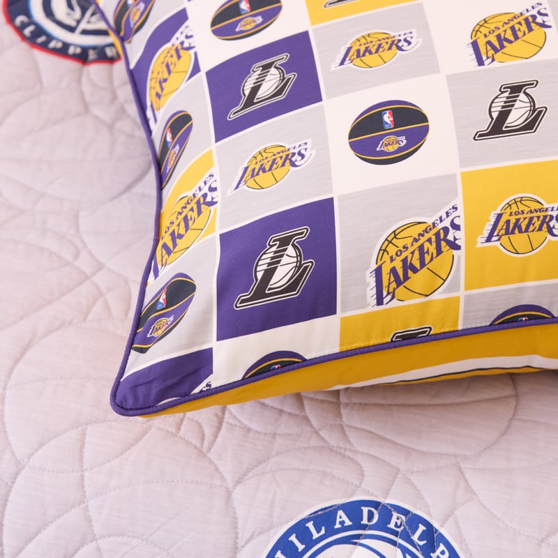NBA Los Angeles Lakers Text Pillowcase 