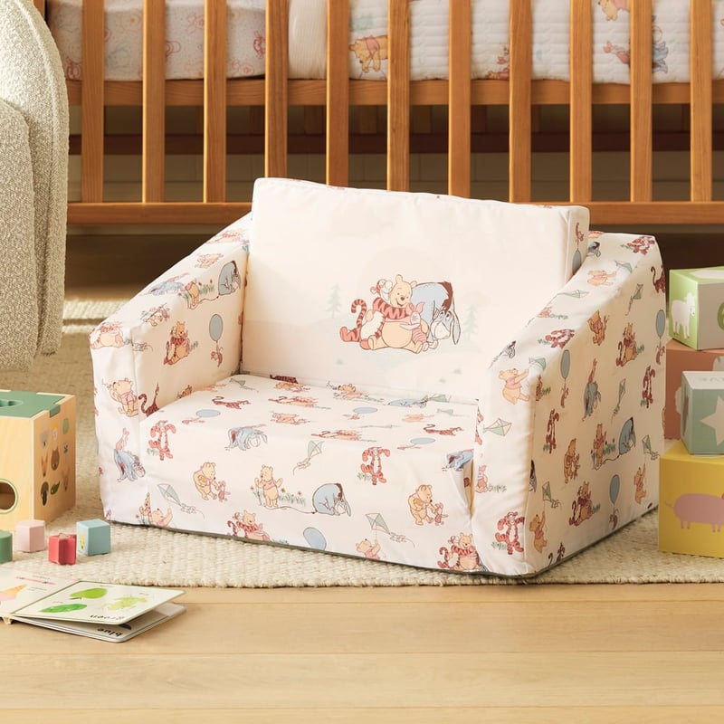 Disney Winnie the Pooh Flip Out Sofa