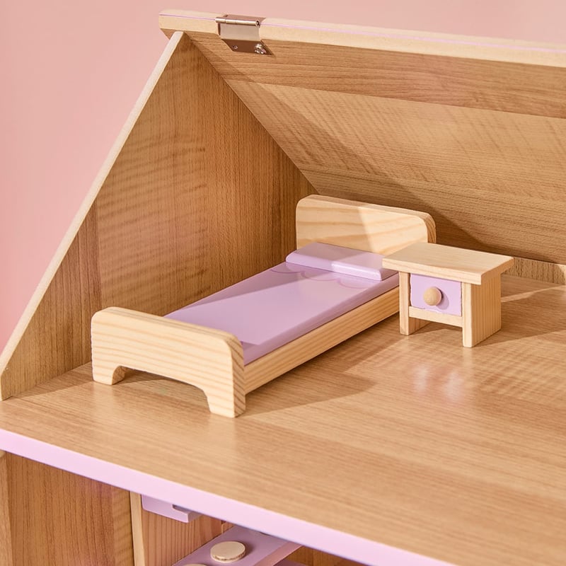 Lilly's Lilac Doll House Furniture Set