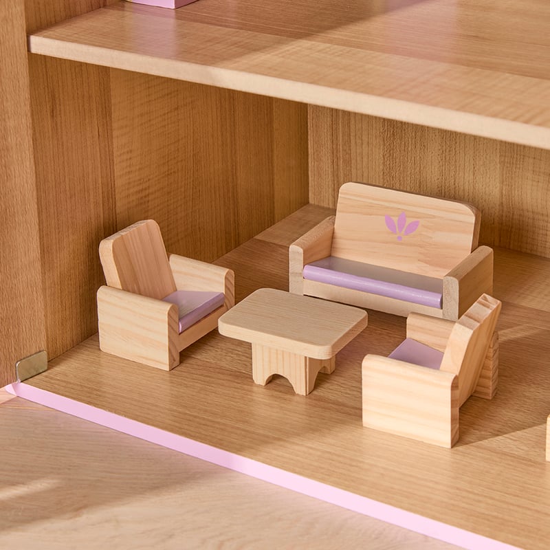 Lilly's Lilac Doll House Furniture Set