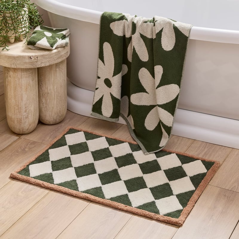 Harlequin Antique Spinach & Natural Bath Mat