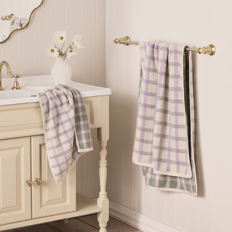 Cottage Check Beach & Seafoam Towel Range