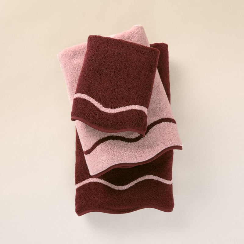Bella Scallop Pearl Pink & Cabernet Towel Range 