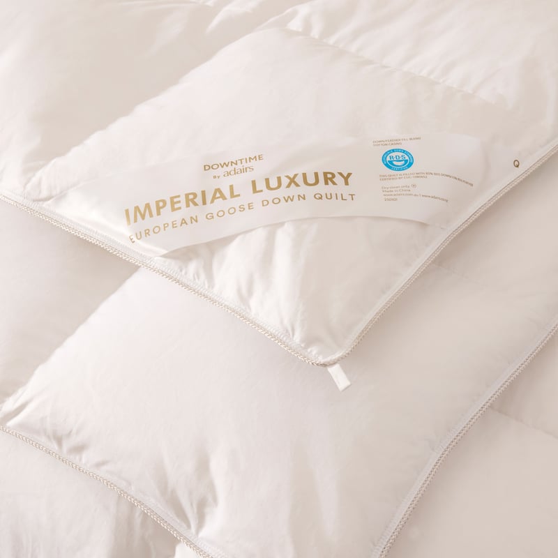 Imperial Luxury European Goose Down Quilt 