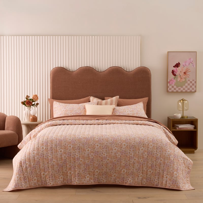 Flannelette Peach Daisy Quilted Pillowcases