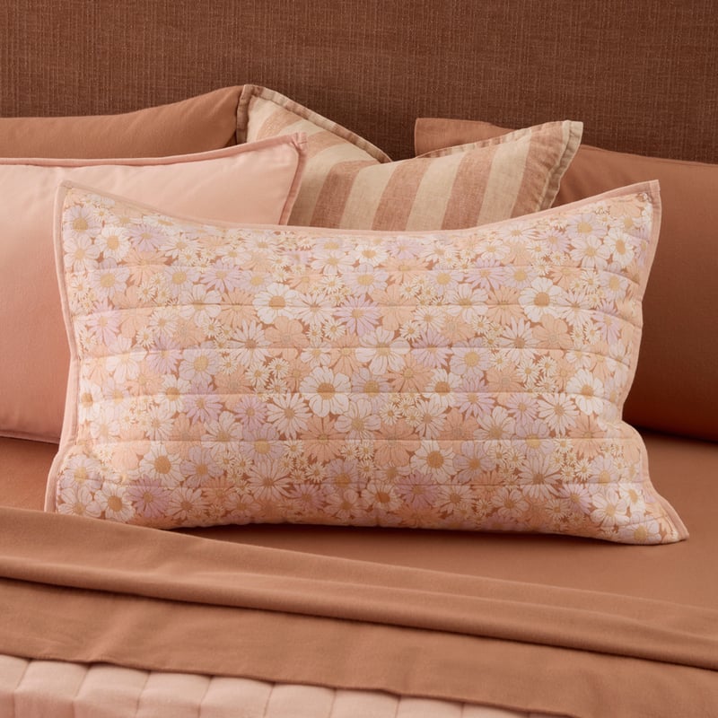 Flannelette Peach Daisy Quilted Pillowcases