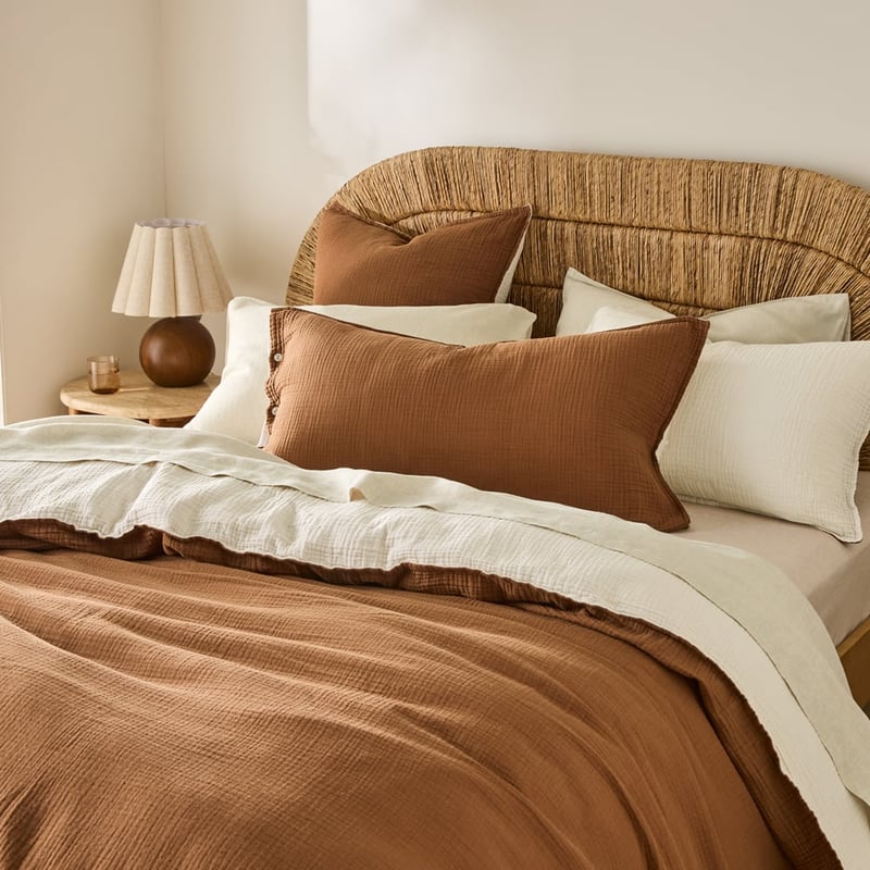 European Collection Reversible Muslin Warm Quilt Cover Separates