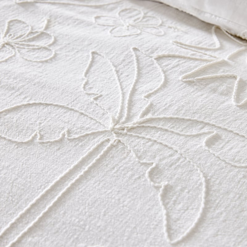 Mana Wave White Embroidered Quilt Cover Separates