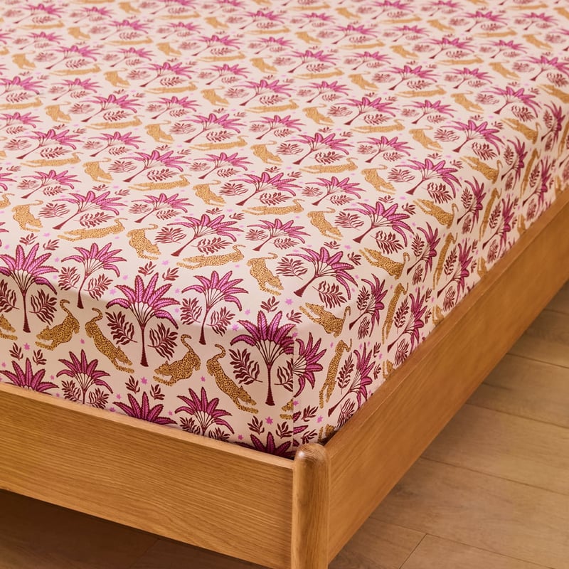 Sweet Dreams Leopard Palm Pink Sheet Set 