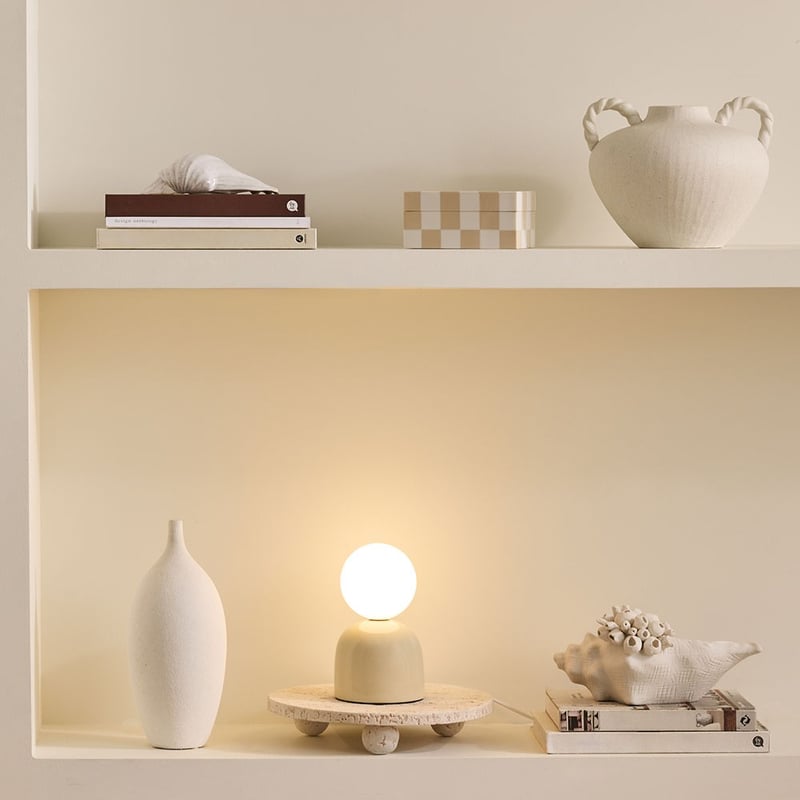 Clapton Cream Table Light