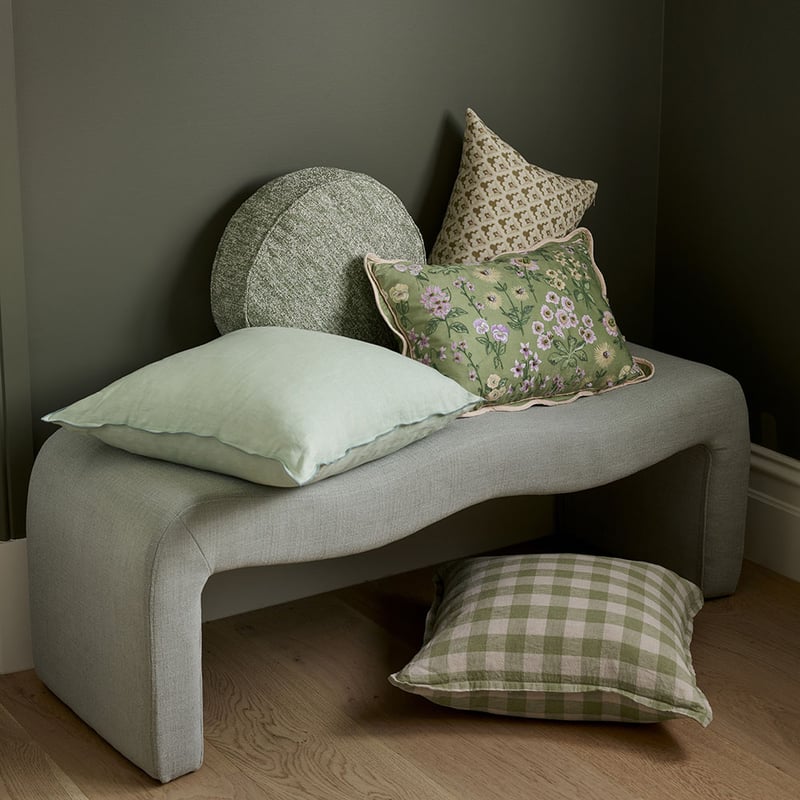 Avril Green Marle Round Cushion