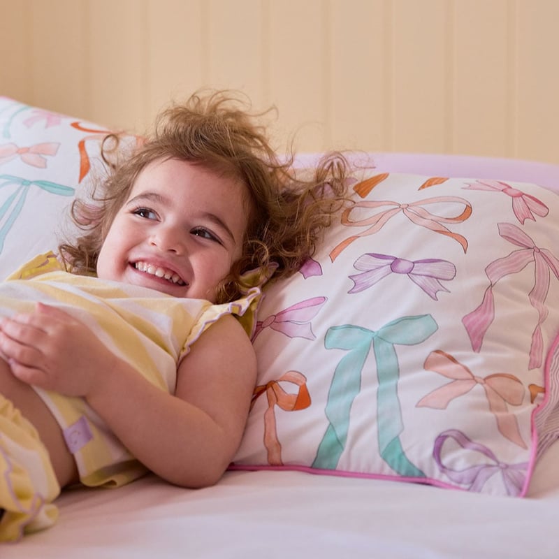 Pretty Bows Multi Quilt Cover Set