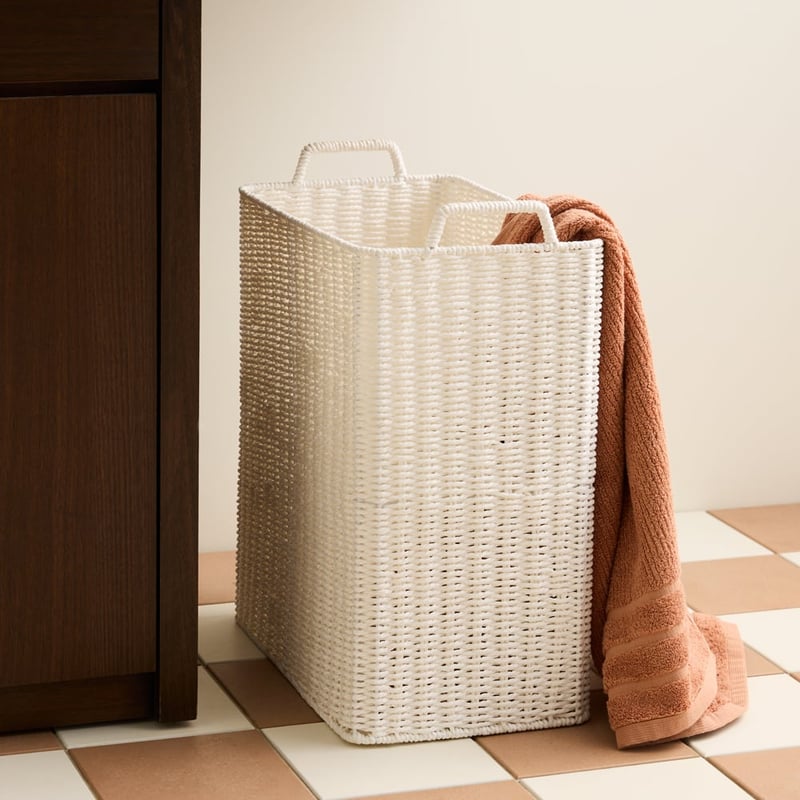 Sala White Laundry Basket