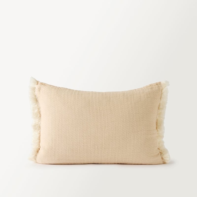 European Collection Elio Cappuccino & White Cushion