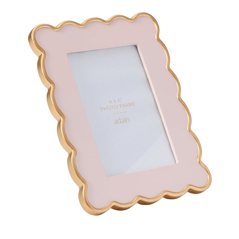 Luxe Scalloped Gold & Pink Frame