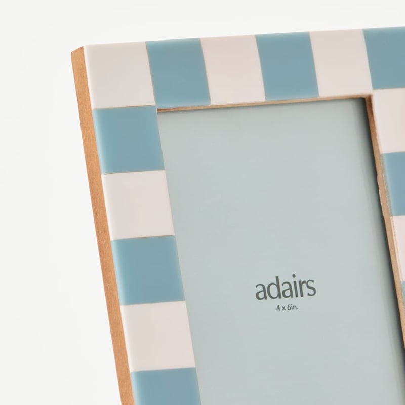 Checkers Blue & White Portrait Frame