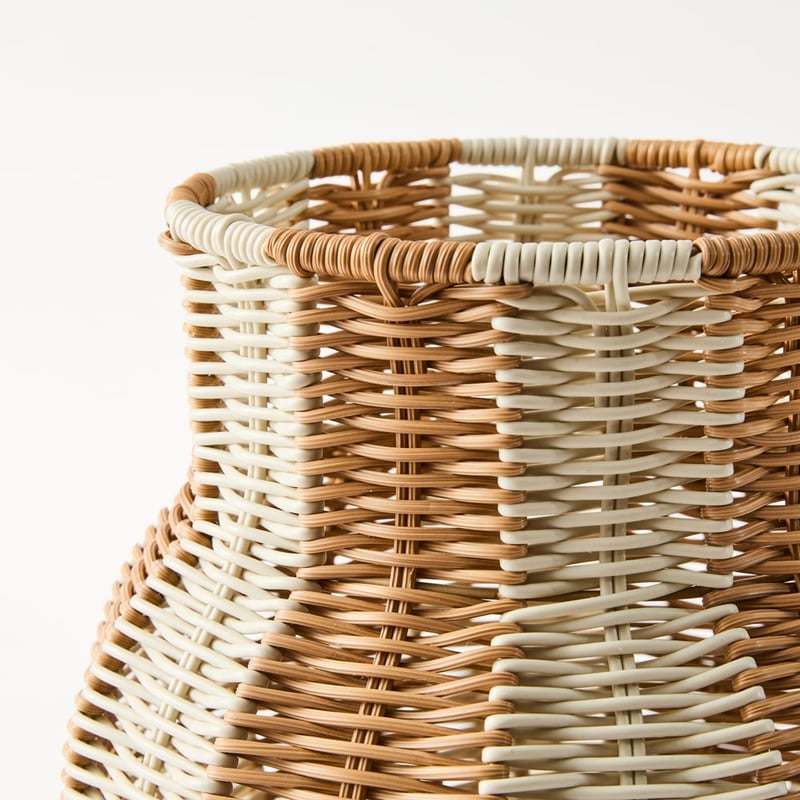 Nalu Natural & White Small Woven Pot