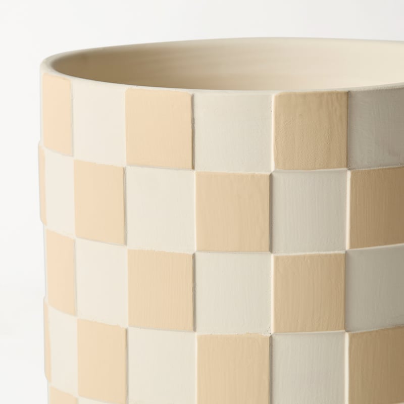 Checkerboard Natural & White Pot