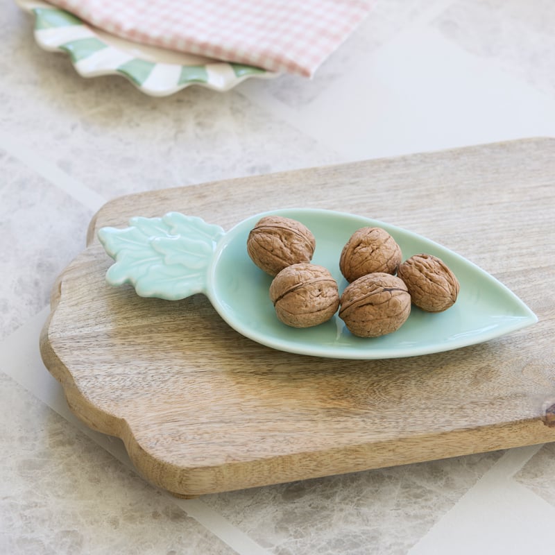 Carrot Mint Blue Plate	