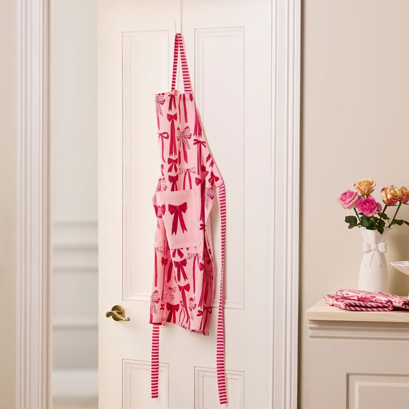 Bella Pink Bows Apron
