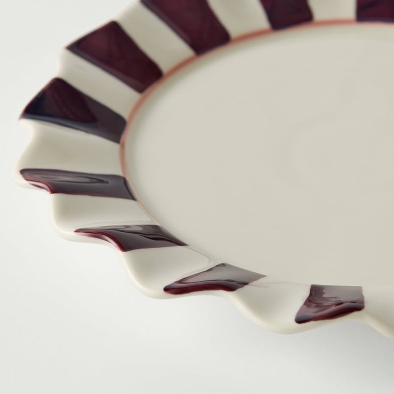 Frill Burgundy Stripe Plate