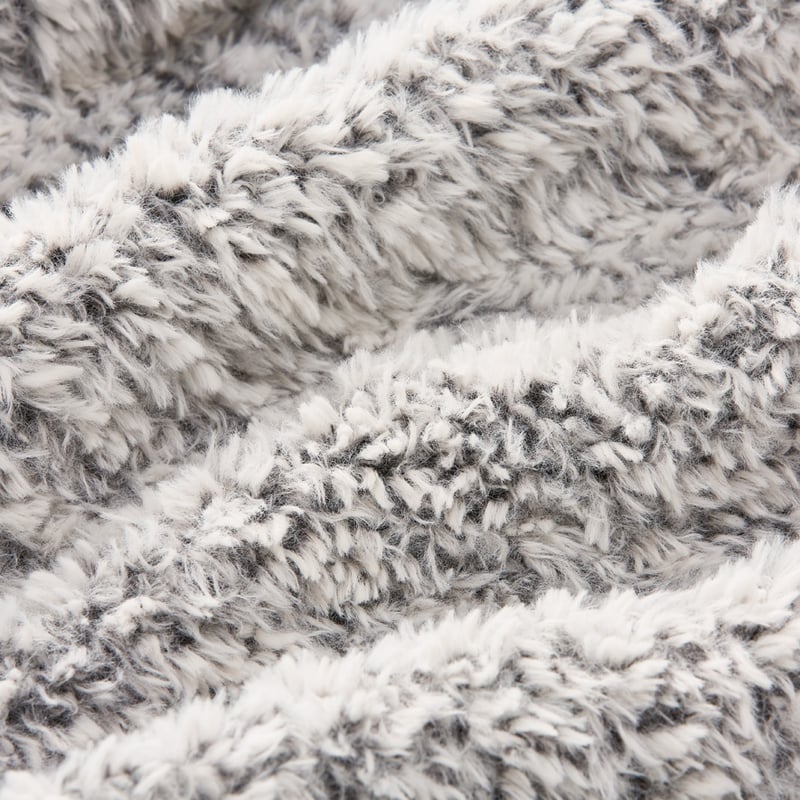 Munich Grey Feather Yarn Throw