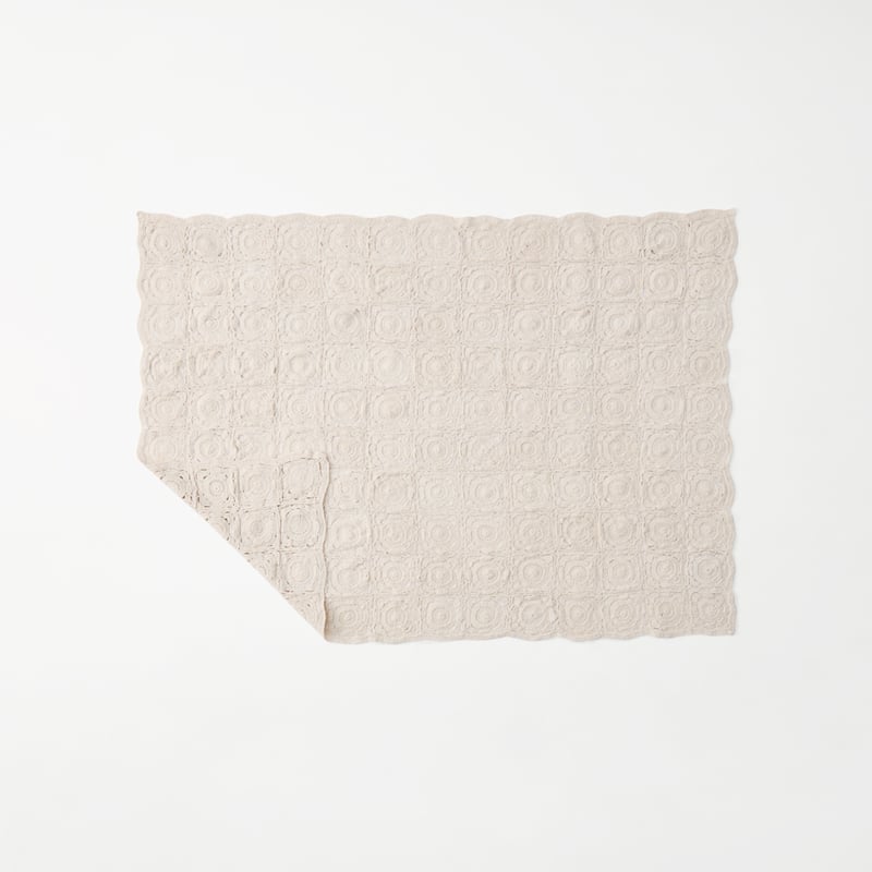 Suvi Crochet Natural Throw