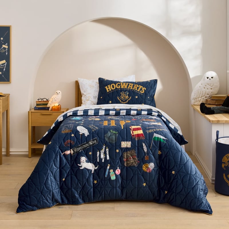 Harry Potter Hogwarts Navy Quilted Quilt Cover Set