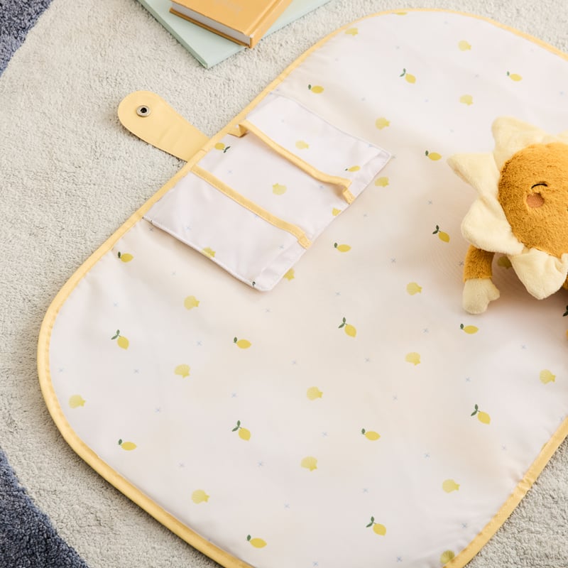 Lemon Travel Change Mat