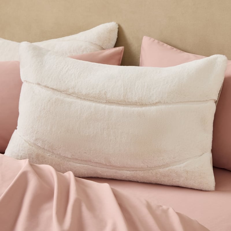 Farrah Off White Faux Fur Pillowcases