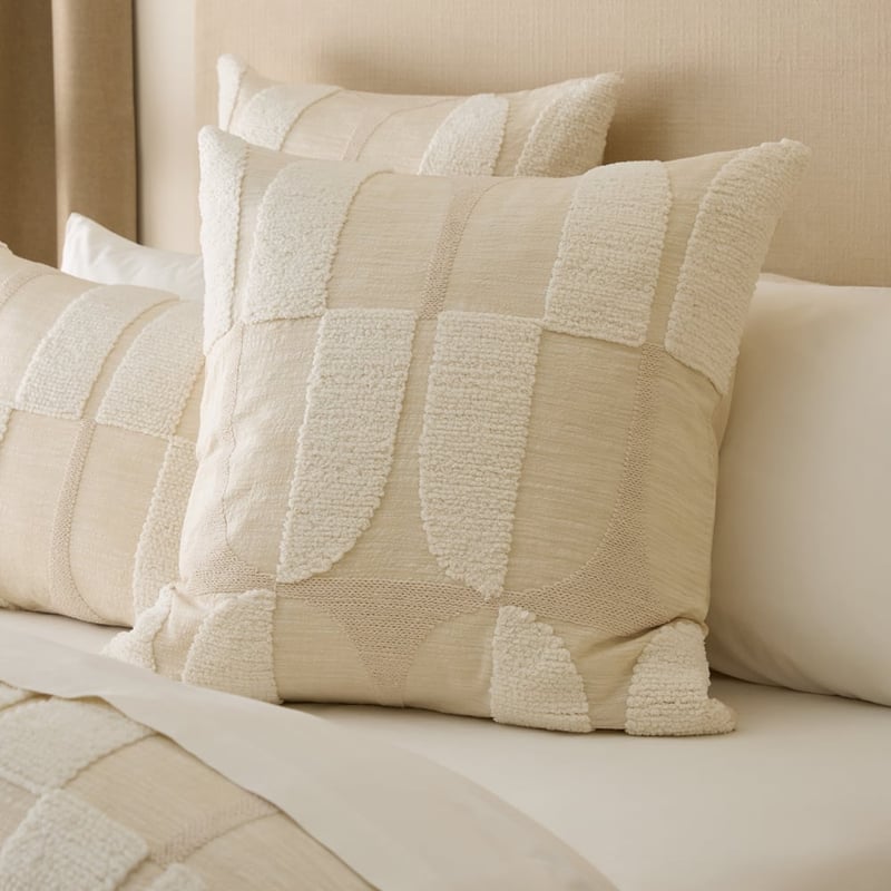 Hendrix Tufted Natural Quilt Cover Separates