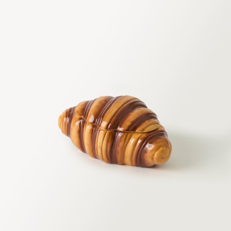 Petit Dejeuner Shaped Fresh Croissant Candle 184g