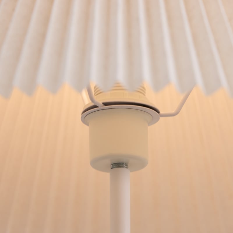 Pleats Coconut Milk & Linen Floor Light