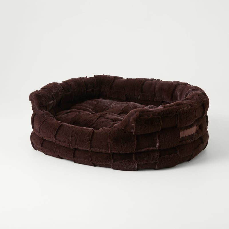 Ziggy Chocolate Clea Recycled Fur Pet Bed