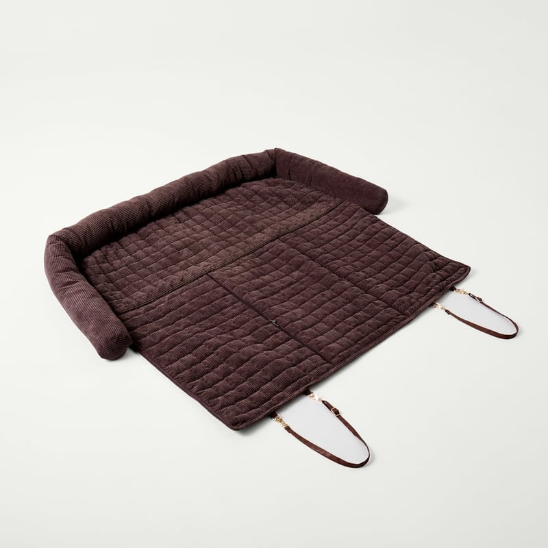 Maisy Chocolate Double Fold Out Pet Bed