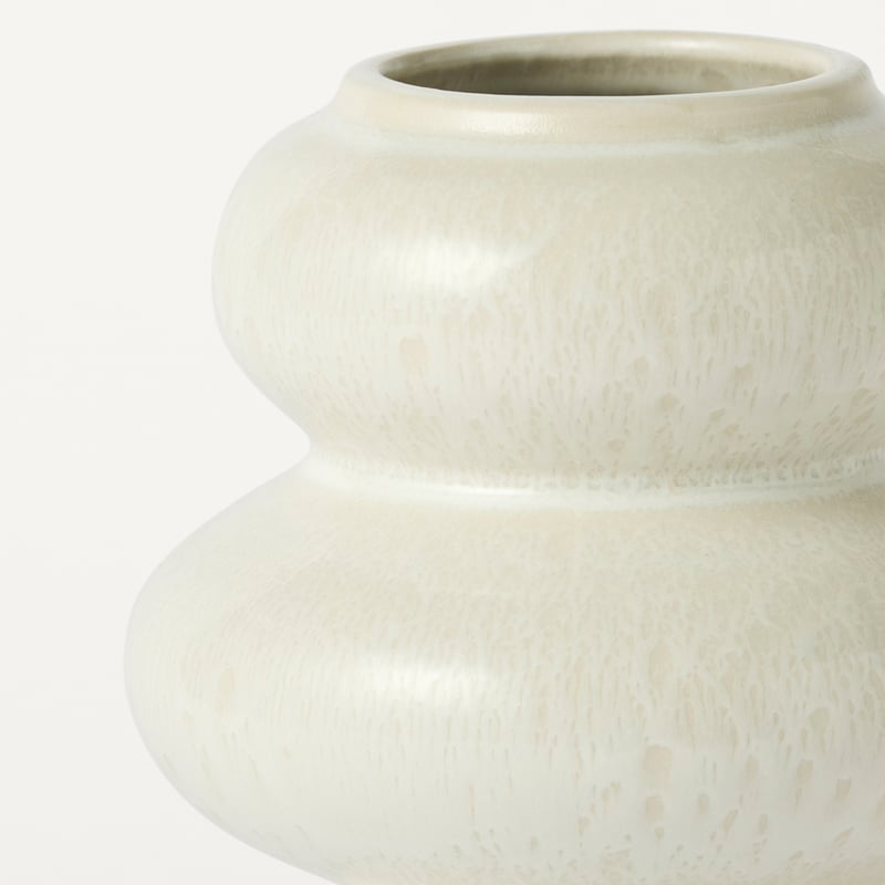 Odessa Ivory Vase