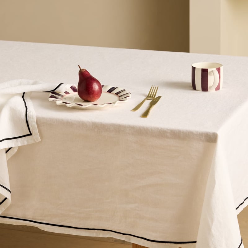 Mayfair White & Black Trim Linen Tablecloth