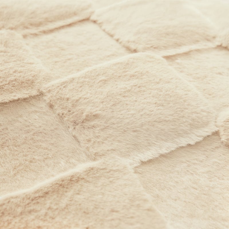 Clea Natural Check Recycled Fur Blanket