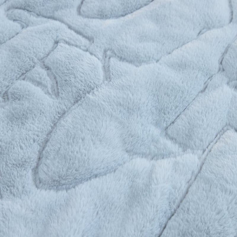 Sharks Deep Blue Recycled Faux Fur Quilted Quilt Cover Set