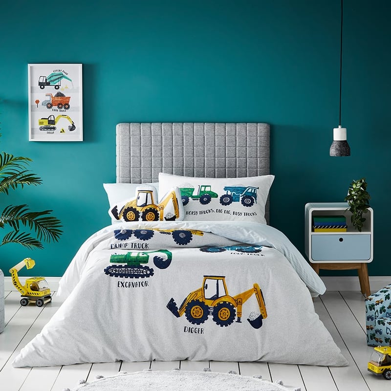 Busy Trucks White Quilt Cover Set