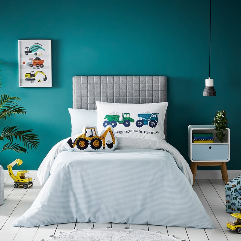 Busy Trucks White Quilt Cover Set