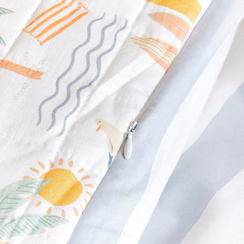 Surf Break White Quilted Cot Duvet Cover Set